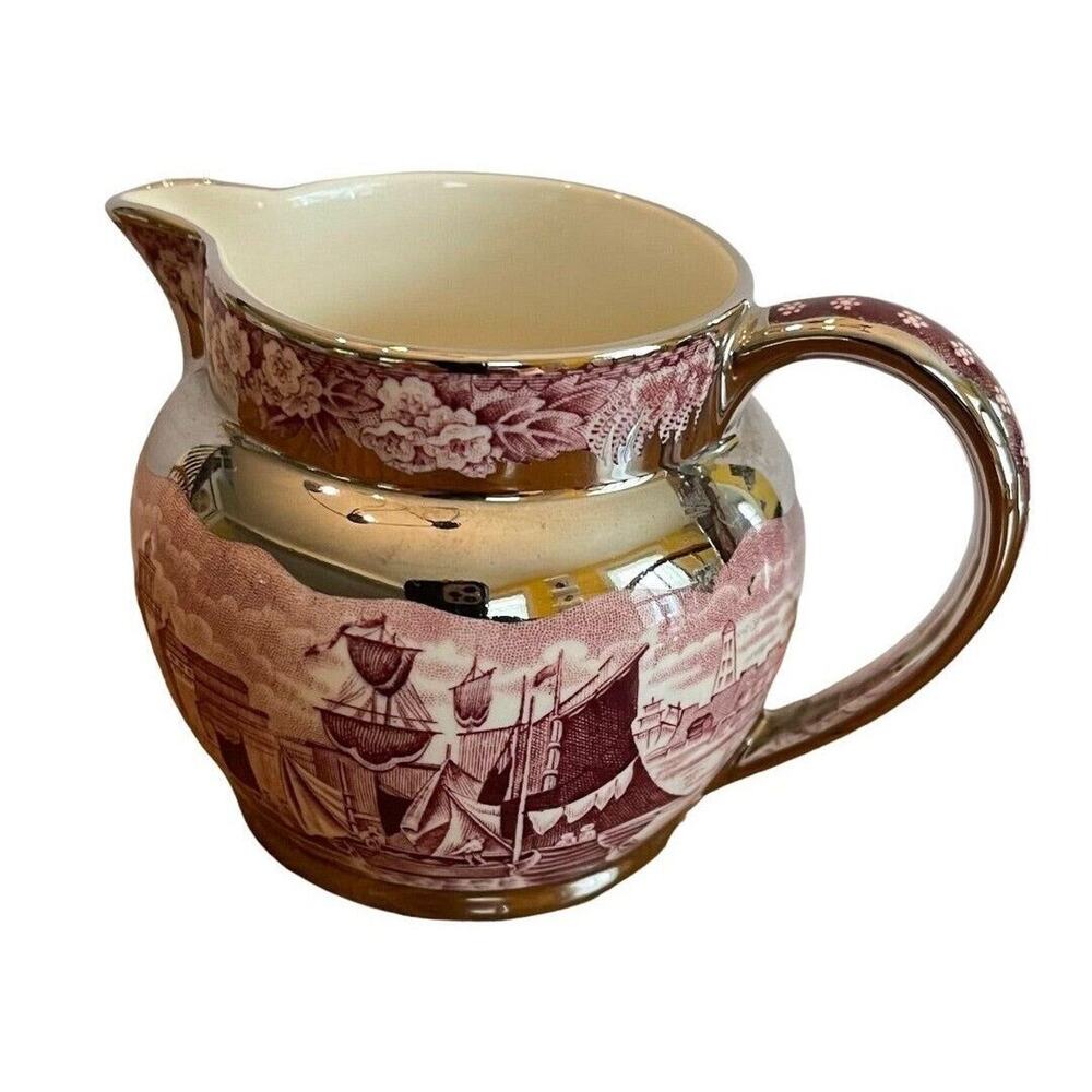 Wedgwood Ferrara of Etruria and Barlaston‎ Creamer England Plum Silver 3"h